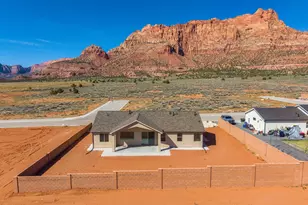 1223 W Kokopelli St, Hildale, UT 84784 - Photo 3