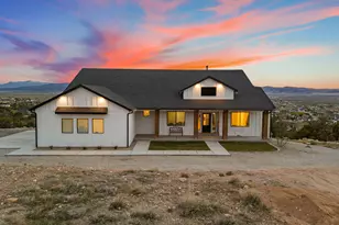 1066 S Panorama Dr, Cedar City, UT 84720 - Photo 3