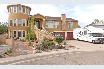2269 W Crestview Cir, Cedar City, UT 84720 - Photo 3