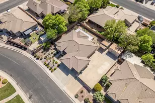 488 E 1525 S, Washington, UT 84780 - Photo 39