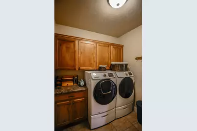 1037 S 620 East St, Saint George, UT 84790 - Photo 13