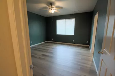 2251 E 390 N, Saint George, UT 84790 - Photo 9