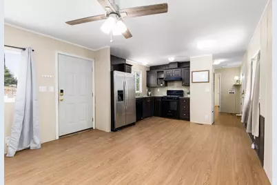 590 N State St #1, Hurricane, UT 84737 - Photo 7
