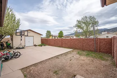 386 W Rosewood Cir, Cedar City, UT 84721 - Photo 45