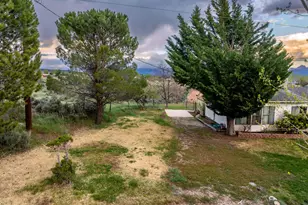 121 S Rachel Ln, New Harmony, UT 84757 - Photo 9