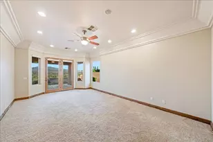 2169 N Gunsight Dr, Saint George, UT 84770 - Photo 13