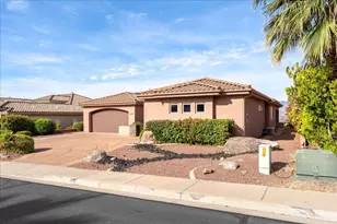 2169 N Gunsight Dr, Saint George, UT 84770 - Photo 3