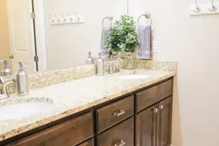 4285 E Razor Ridge Dr, Washington, UT 84780 - Photo 11