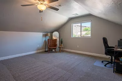 1930 N Creek Side Ct, Washington, UT 84780 - Photo 21