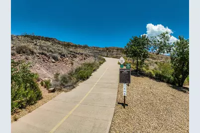 1930 N Creek Side Ct, Washington, UT 84780 - Photo 29