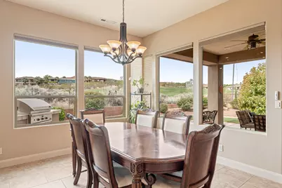 881 W South Links Dr, Washington, UT 84780 - Photo 11