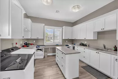 2336 E 3970 S, Saint George, UT 84790 - Photo 13