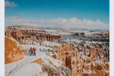 5465 W Berry Loop Lp, Duck Creek Village, UT 84762 - Photo 19