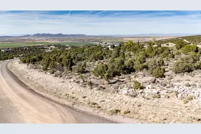 1460 S Hill Crest Dr, Cedar City, UT 84720 - Photo 19