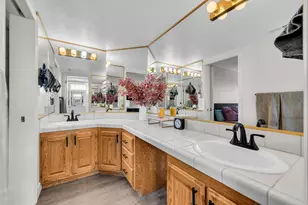 1845 W Canyon View Dr, Saint George, UT 84770 - Photo 11