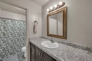 3544 E Broken Mesa Dr, Saint George, UT 84770 - Photo 15