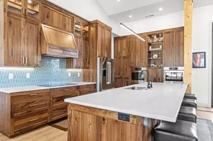 1295 E Cedar Dr, Apple Valley, UT 84737 - Photo 17