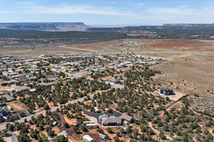 1295 E Cedar Dr, Apple Valley, UT 84737 - Photo 59