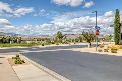 1189 W Floyd Dr, Saint George, UT 84790 - Photo 3