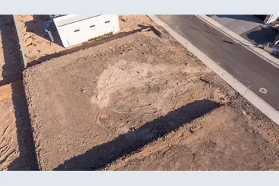 1860 W 350 N, Hurricane, UT 84737 - Photo 5