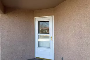 2990 E Riverside Dr, Saint George, UT 84770 - Photo 7