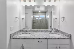 943 E Malibu Dr, Washington, UT 84780 - Photo 15