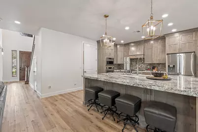 8375 N Diamond Valley Dr, Saint George, UT 84770 - Photo 17