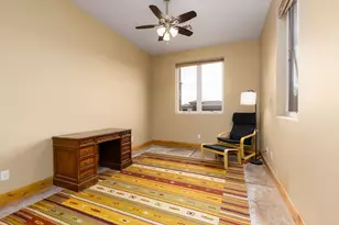 309 E 400 N, Ivins, UT 84738 - Photo 7