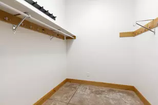 309 E 400 N, Ivins, UT 84738 - Photo 9