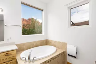 309 E 400 N, Ivins, UT 84738 - Photo 13