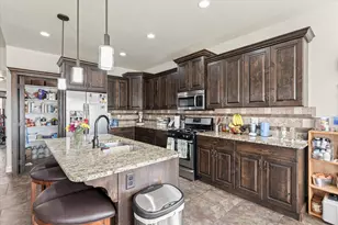 555 N Torey Ln, Hurricane, UT 84737 - Photo 13