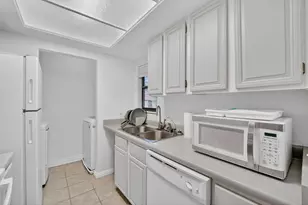 6869 Countrywoods Cir, Midvale, UT 84047 - Photo 7