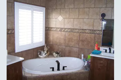 1285 S Indian Knolls Dr, Washington, UT 84780 - Photo 11