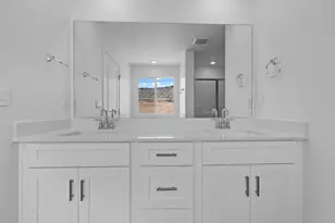 1810 S Queens Garden Dr, Washington, UT 84780 - Photo 31