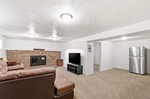 1177 S Mountain View Dr, Cedar City, UT 84720 - Photo 33