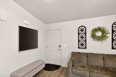 133 Rock Canyon St #J301, Hurricane, UT 84737 - Photo 9