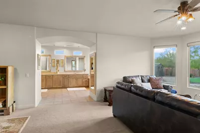 207 N Painted Hills Dr, Ivins, UT 84738 - Photo 17