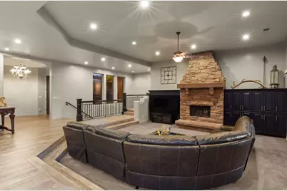 207 N Painted Hills Dr, Ivins, UT 84738 - Photo 7