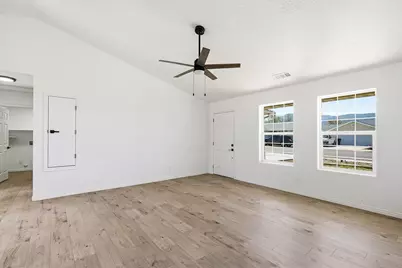 518 W 2050 N, Cedar City, UT 84721 - Photo 5