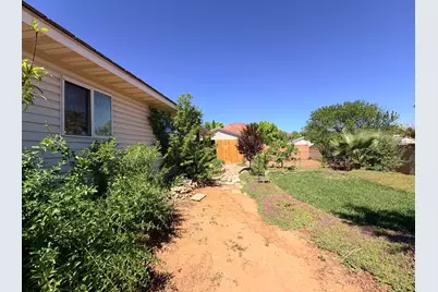 787 S 220 E Cir, Ivins, UT 84738 - Photo 27