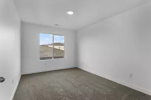 1587 S Cedar Dr, Washington, UT 84780 - Photo 31