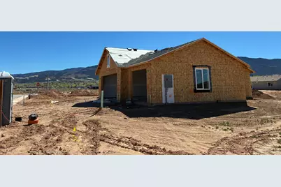 946 E Remington Rd, Enoch, UT 84721 - Photo 3