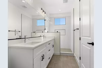 2032 W 320 S, Hurricane, UT 84737 - Photo 11