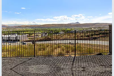 2046 W 320 S #37-40, Hurricane, UT 84737 - Photo 3