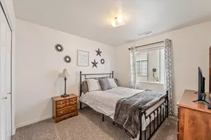 1040 N 1300 W, Saint George, UT 84770 - Photo 19