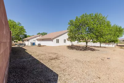 2989 S Buttonbush Cir, Saint George, UT 84790 - Photo 25
