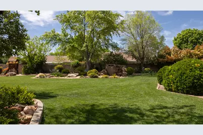 1164 E 1050 South Cir, Saint George, UT 84790 - Photo 31