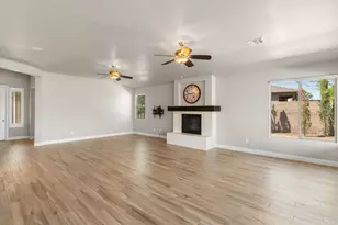 411 N Highland Pkwy, Washington, UT 84780 - Photo 7