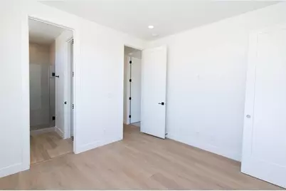 709 W Vista Sur Ln #129, Saint George, UT 84790 - Photo 25