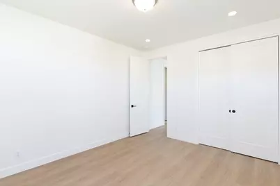 709 W Vista Sur Ln #129, Saint George, UT 84790 - Photo 15